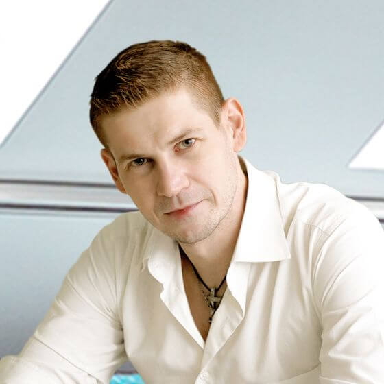 Илья Зайончковский